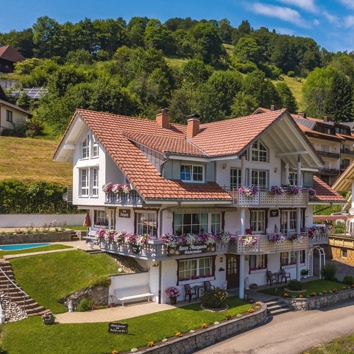 Außenansicht Haus Margarete im Sommer - Außenansicht Haus Margarete im Sommer -