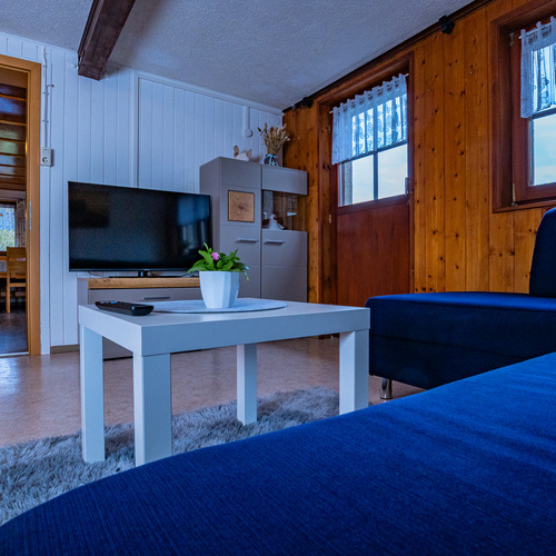 Die Wohnzimmer mit der bequemen Couch. - Die Wohnzimmer mit der bequemen Couch. -