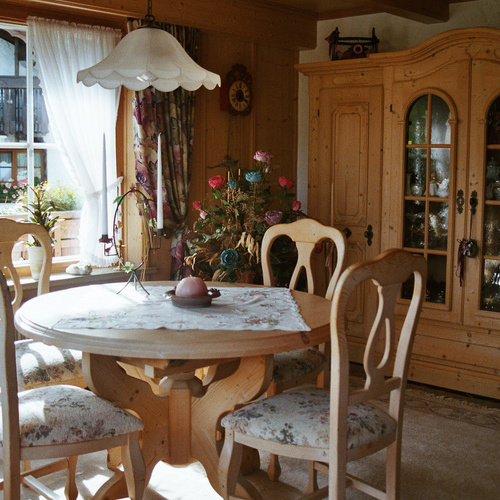 Frühstücks-/Aufenthaltsraum - Frühstücks-/Aufenthaltsraum -